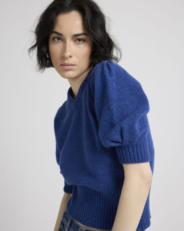 Blue "V-Neck" Jumper – Short Sleeves
